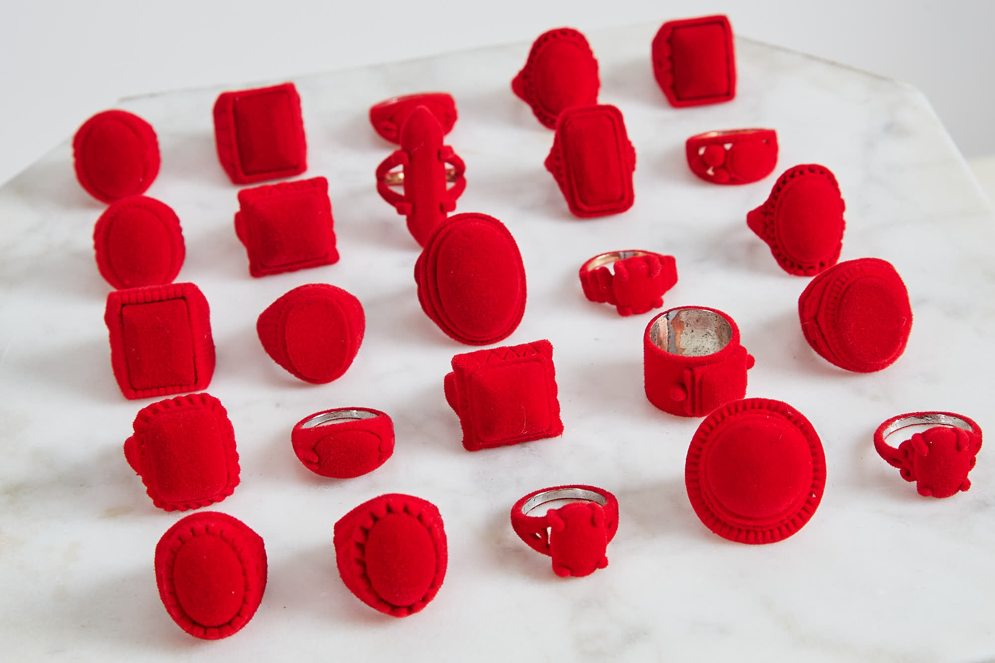 PILE COVERED – YOHEI OHNO