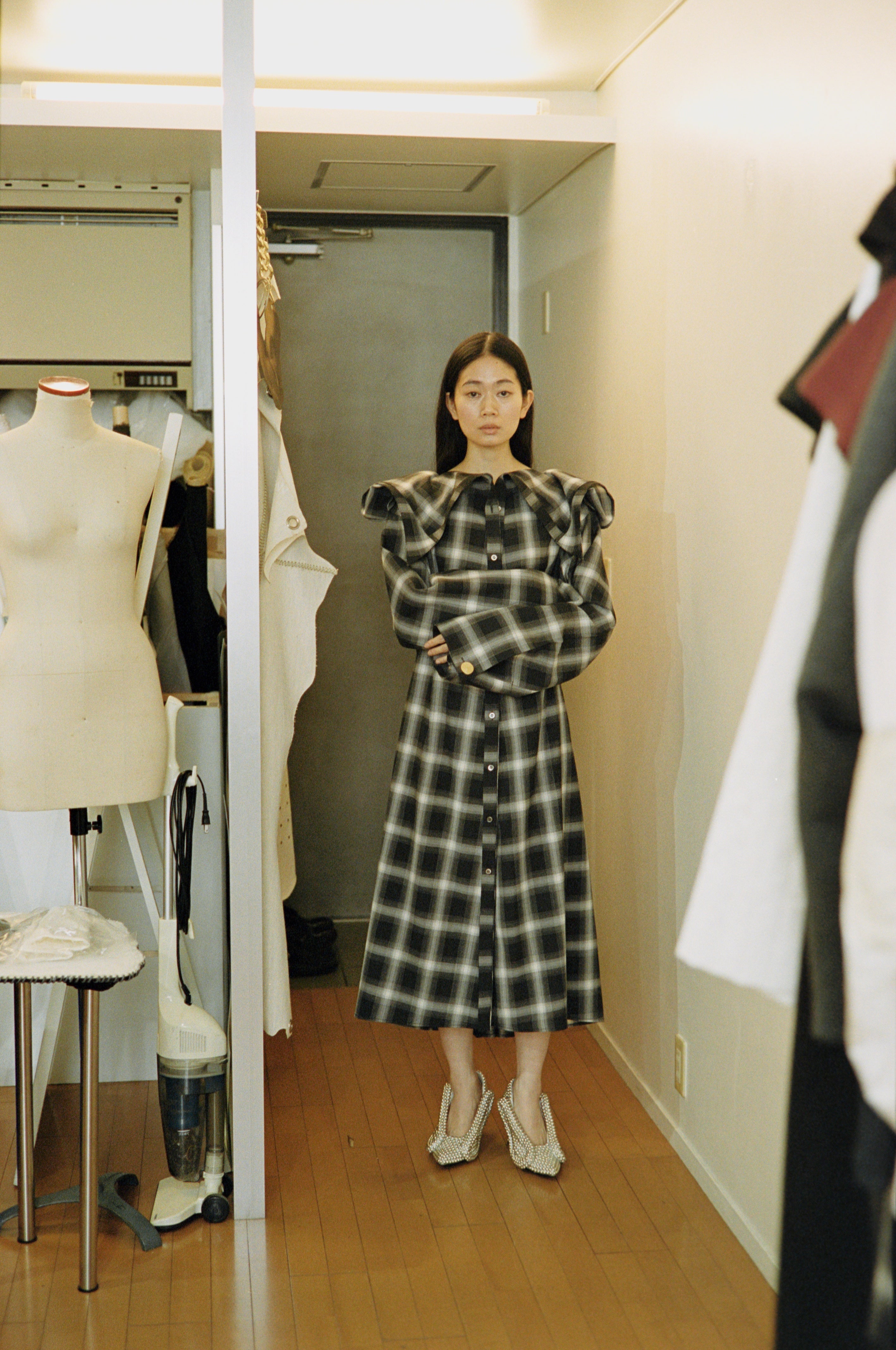 YOHEI OHNO アイボリー ノーカラージャケット　変形　36 ノーカラージャケット – YOKO CHAN
