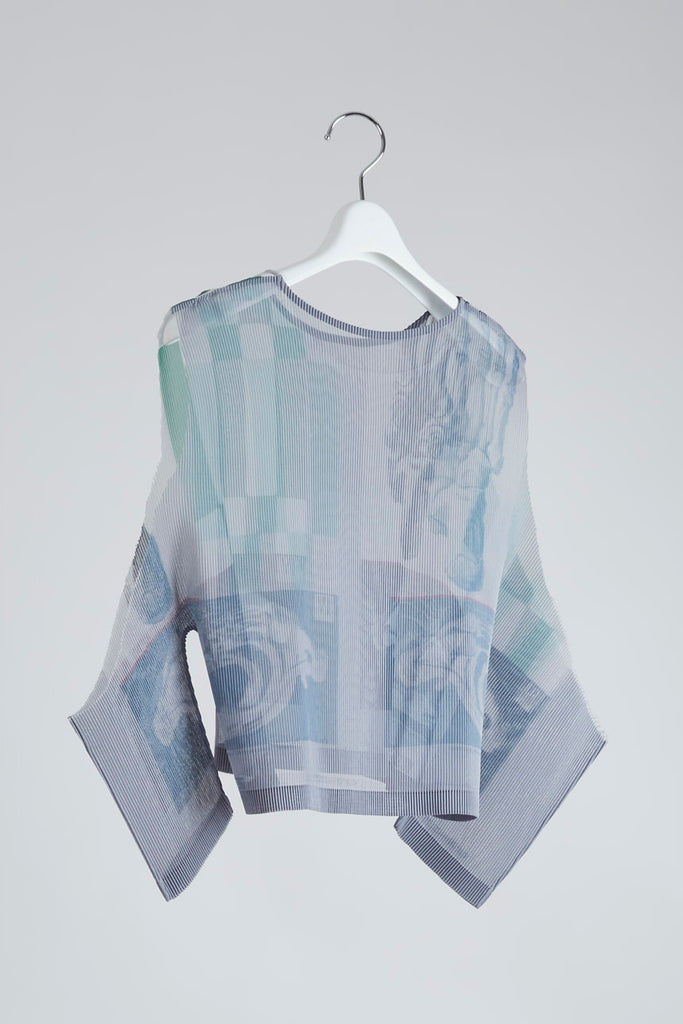 Pleated Graphic Top